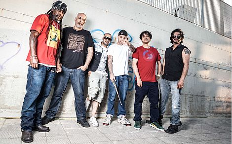 Asian Dub Foundation na Mighty Sounds
