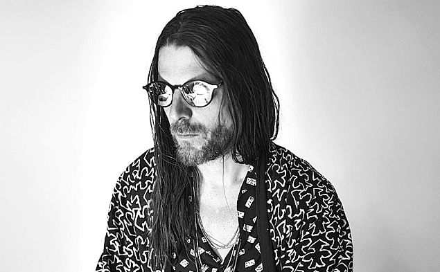 Jonathan Wilson: Objevování něčeho speciálního