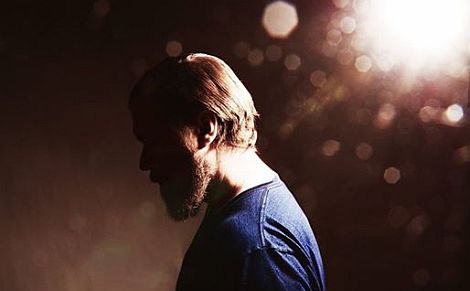 Protokol: John Grant