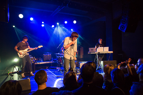 John Maus, Gary War, 16.11.2017, MeetFactory, Praha