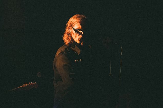 Nic není natolik rozbité, aby to nešlo opravit (Mark Lanegan)