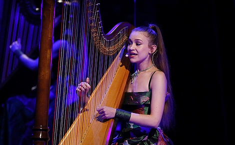 Nová Joanna Newsom: Make Hay