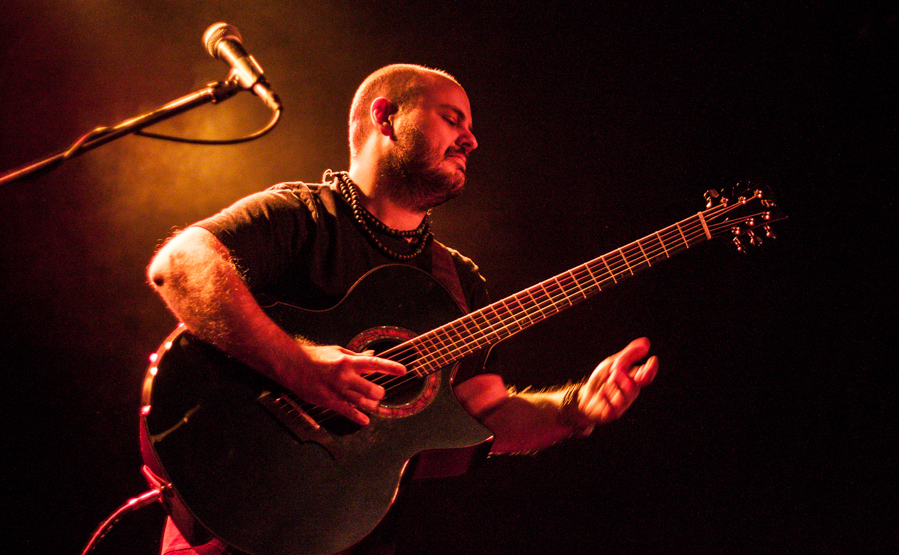 Andy McKee + Tomáš J. Holý, 7. 12. 2016, MeetFactory, Praha