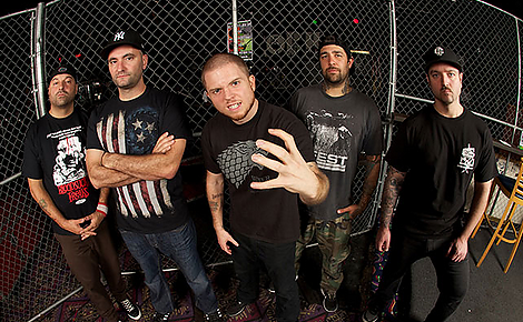 Hitmakeři na pomezí hardcore a metalu: Hatebreed znovu v Praze