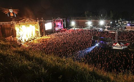 Mastodon a Chelsea Wolfe na Brutal Assault