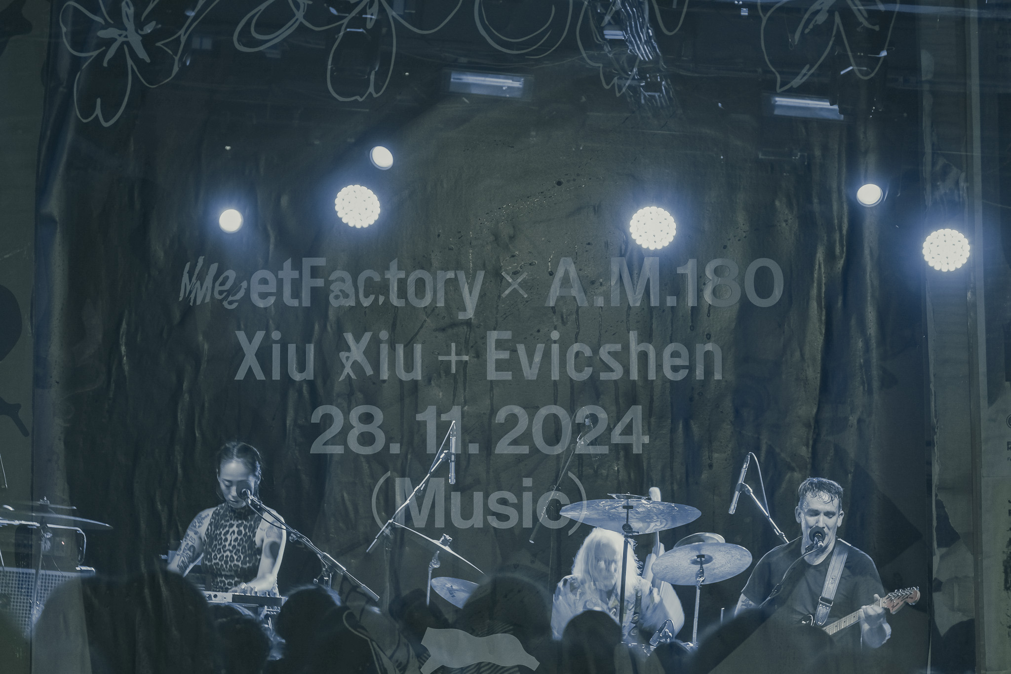 Xiu Xiu + Evicshen , 28.11.2024, MeetFactory, Praha