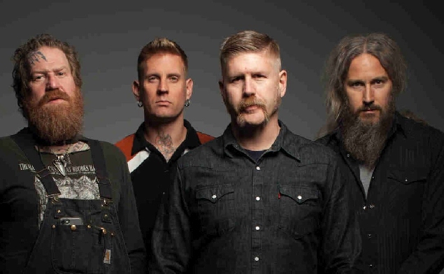 Na Brutal Assault Mastodon, Mayhem a další maso