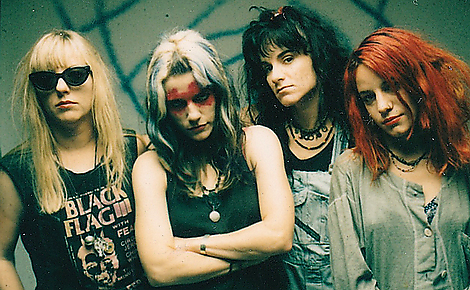 Legendární riot grrrl L7 hlásí návrat na scénu i do Prahy