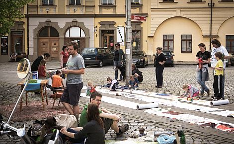 Zaber Hradec! jako sousedská sklizeň